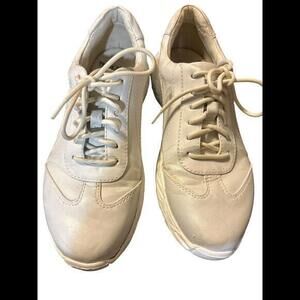 Nurse Mates Pillow top Womens White‎ Leather Lace Up Shoes 7.5